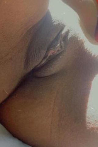 lesbian sugarbaby w Wet tight Pussy AVAILABLE incall - 1
