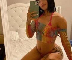 Hello, I'm a hot Latin girl available 24 hours a day - Image 2