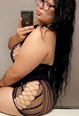 Thick Erotic Mamii Cum Play,Relax and Enjoy Our Time!! - 1