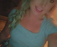 BLONDE BOMBSHELL - Image 3