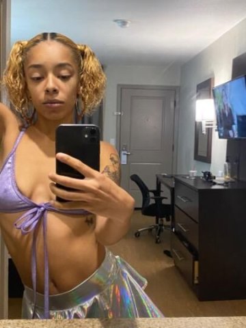 INCALL/OUTCALL CAR AND Fun24/7 Video chat & I sell hot contents and videos Sell - 1