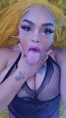 Favorite Head 👅Hunter🍑Bbw Slutty 💋 💦Squirt👄Deepthoat Queen👑 - 1