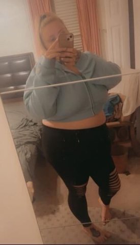 DEEP WHITE THROAT 🌊 WET PUSSY 💦 - 1