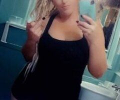 MILF. 🌹🌹 booty, curves 💞💔 WET hot and OPEN LOL 🩵🩷💯 - Image 2