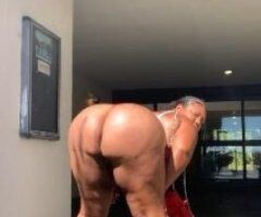 BABY IM HORNY WANT SOME PUSSY FACETIME ME - Image 2