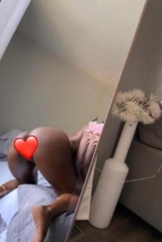 INCALLS ONLY!Horny Baby Come See Me💦 😍🍫Slim Thick. - 1