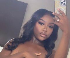 submissive chocolate babe ready to take care of all your needs oferring specials come see 😍 - Image 5
