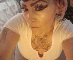 Denver escorts - pleasure is yours, im available i also have my bi boytoy at ur service Head and a Haircutt