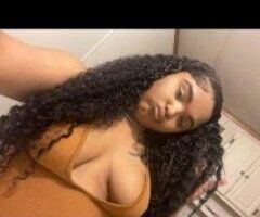 IM AVAILABLE - Image 2