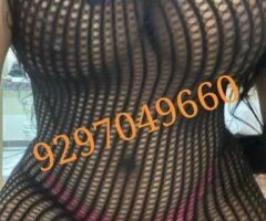 ☺Cute and exotic girl 👯 available 24/7🔥🔥 - Image 1