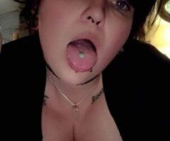 looking for some one to fuck me while husband watches - Image 2