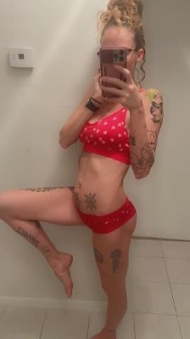 🌺 Tall and Slim 🌺 weekday incalls - 1