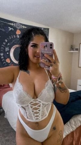 Puerto Rican babe Sophie available now💕 - 1