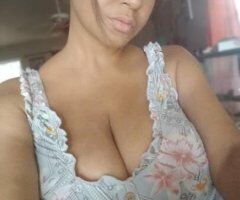 Oakland/East Bay escorts - Hi guys I'm busty Britney visiting Castro Valley tonight