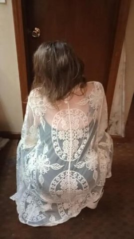 Oral massage therapist - 1