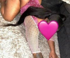 Philadelphia escorts - looking for regulars Outcall/Cardate only