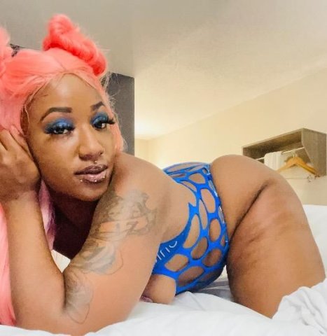 💕 Sexy Honey 🍯 Back In Town 💕 - 1