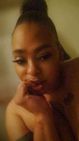 WET PUSSY WEDNESDAY 🍆 💦 COME DROP THAT DICK OFF 🍆 💦 IM HORNY ASF 💦💦 - 1
