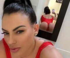 sexy Laura in edison - Image 2