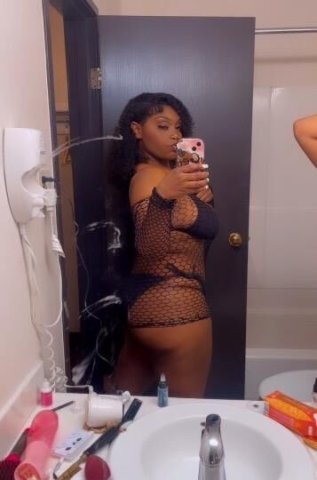 chocolate Young Thang 🍑 - 1