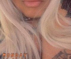 OMG ALL THAT ASS - Image 11