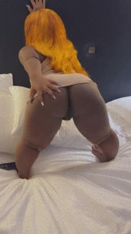 💦🍑 Slippery When Wet Fine and Thick 4 foot 3 Chocolate Midget - 1