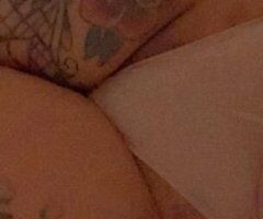 book with Chrissy new in town ✨✨Ready for fun with me ✨🍑 - Image 2