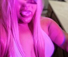 Hooker creampie🍩💦 - Image 4