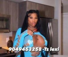 LEXI THE PORN STAr Trans girl - Image 5
