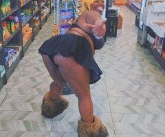 COME FUCK ME. SQUIRTER AND CREAMER - Image 4