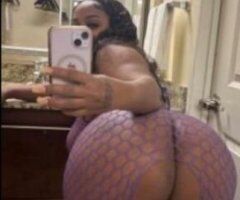 New Haven escorts - $70 come and Go. Hi guys I'm keyshia I'm your nasty girl I say yes to everything what ever you want. is on the menu