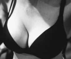 Thirsty Thursdays Babe 😍 - Image 3