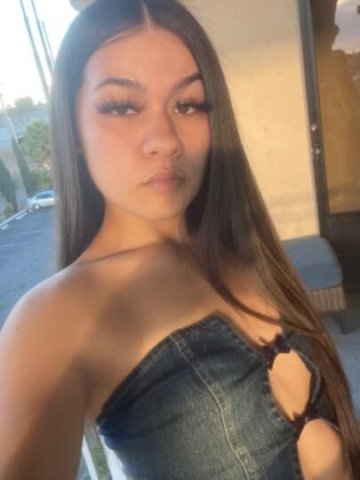 Petite Mixed doll Hosting in Vallejo - 1