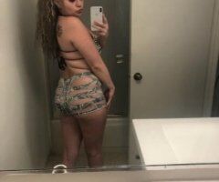 YOUR FAVORITE SNOW BUNNY❄🐰 OUTCALLS📍 - Image 3