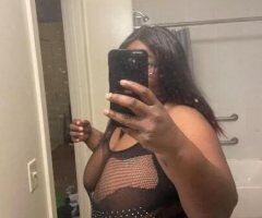 Chicago escorts - Peaches