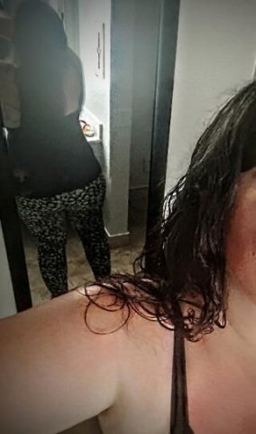 ~💚Buxom Brunette💚~ - 1