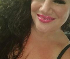 ~💚Buxom Brunette💚~ - Image 4