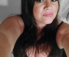 ~💚Buxom Brunette💚~ - Image 7
