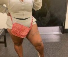 Hi Daddy Im MonaPleaser #Short with A FAT ASS 🍑🍆💦 - Image 2