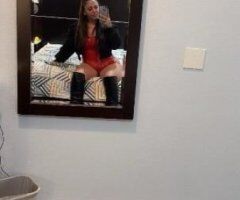 pretty wet pussy - Image 4