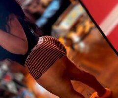 dynamic duo 🔥 2 girl special 😍 latinas ⚠ slippery wet 💦 - Image 2