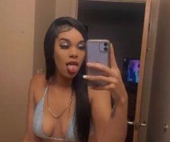 Treat yourself 🍪👅with the Exotic Greek Freak😮‍💨💦 - Image 3
