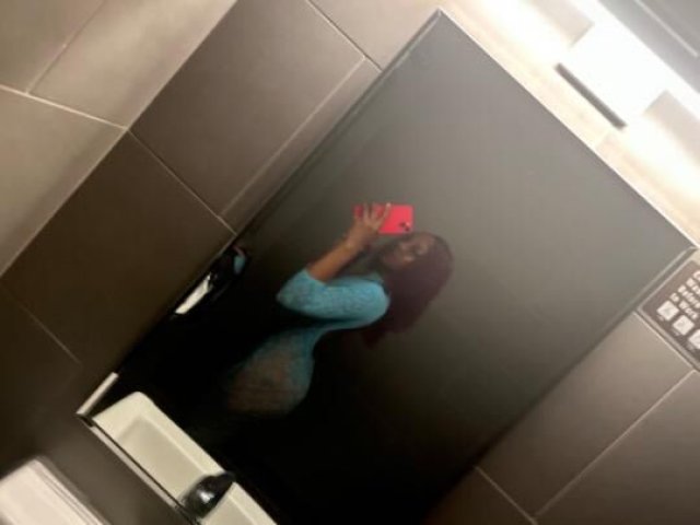 LAST DAY CATCH ME WHILE U CAN YOUNG, FREASH, TIGHT N SEXY GIRL🌟 INCALL and CAR-DATE AVAILABLE💋Safe and DISCREET💦TINY N PETITE🥰 BORTHDAY GIRL😏👅AVAILABLE 24/7❗✨2GIRL SPECIALS✨ - 1