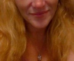 Cute strawberry blonde ready for fun - Image 2