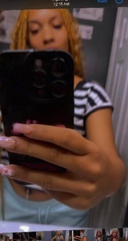 😺🍒Girl 2 Girl Specilz 🍒say “yes🌹 if you want to see what I🌹 can do with my b#otyhole 🍒 😺 - 1