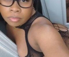 Ebony Beauty - Image 4