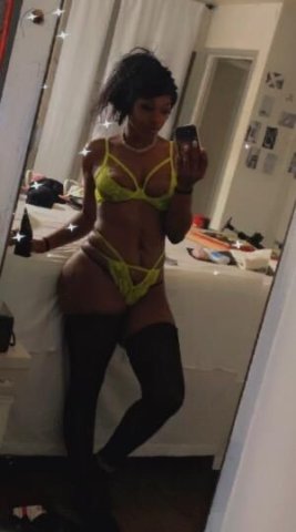 Visit my incall , right off 580! - 1