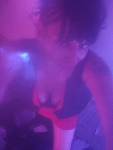 I want to make you a believer wet pussy is the best pussy - 1