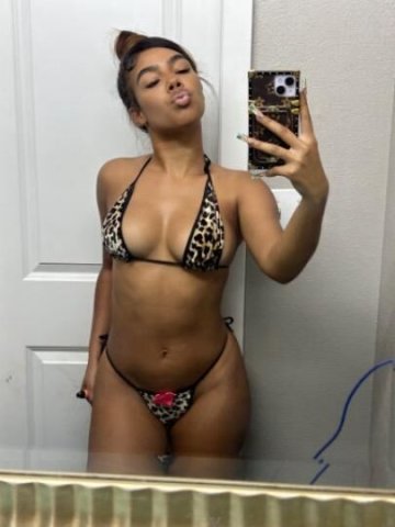 OUTCALLS & CAR PLAY 💦(verification required for both) AVAILABLE✅✨FT SHOWS AVAILABLE✨YOU NEED A VACATION & THIS PUSSY IS PARADISE🏝 COME TEST THE WATER💦 - 1