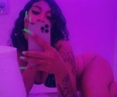 💋Light Skin Exotic😋With Amazing Body💋 Enjoy This Wet Kitty💋😘 - Image 9